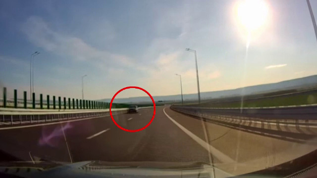 Șofer de 75 de ani circulă 22 km pe contrasens pe Autostrada Moldovei