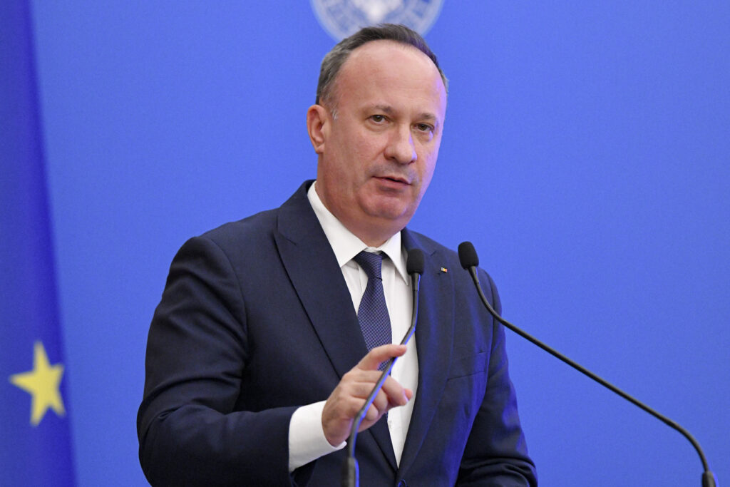 Câciu îl atacă pe Pîslaru: „Incompetent obraznic” pentru pierderea miliardelor din PNRR
