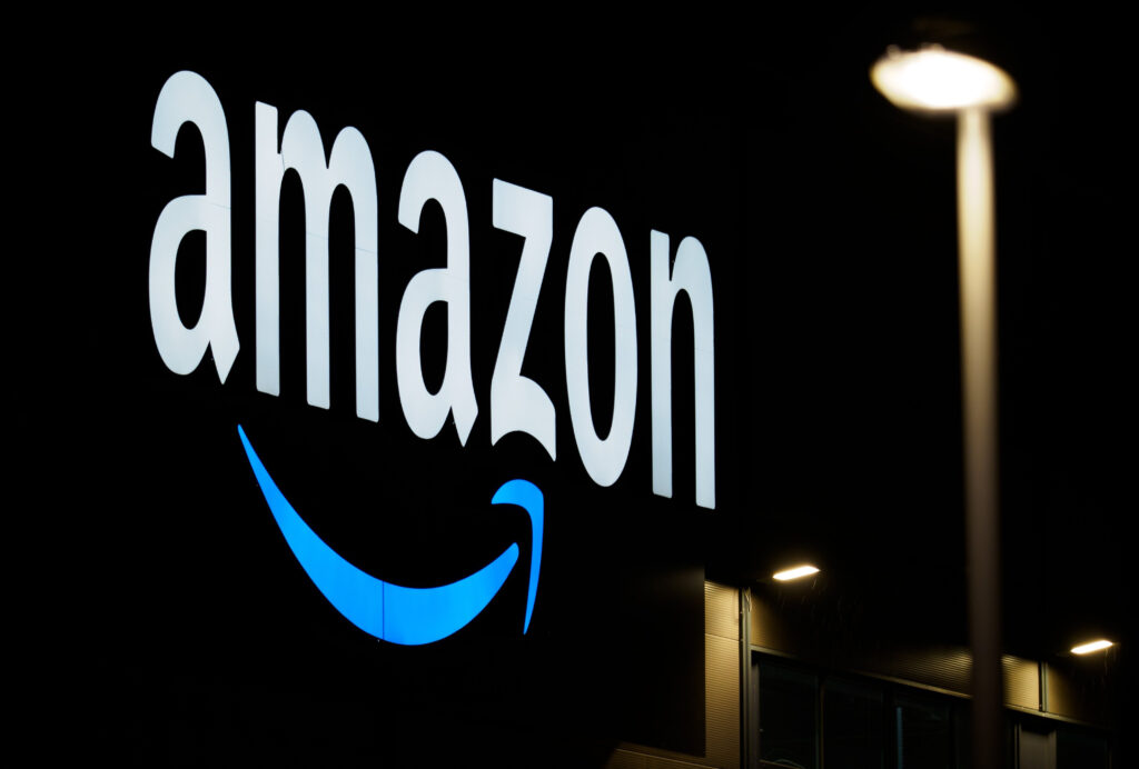 Amazon injectează 15 miliarde de euro în economia Franței