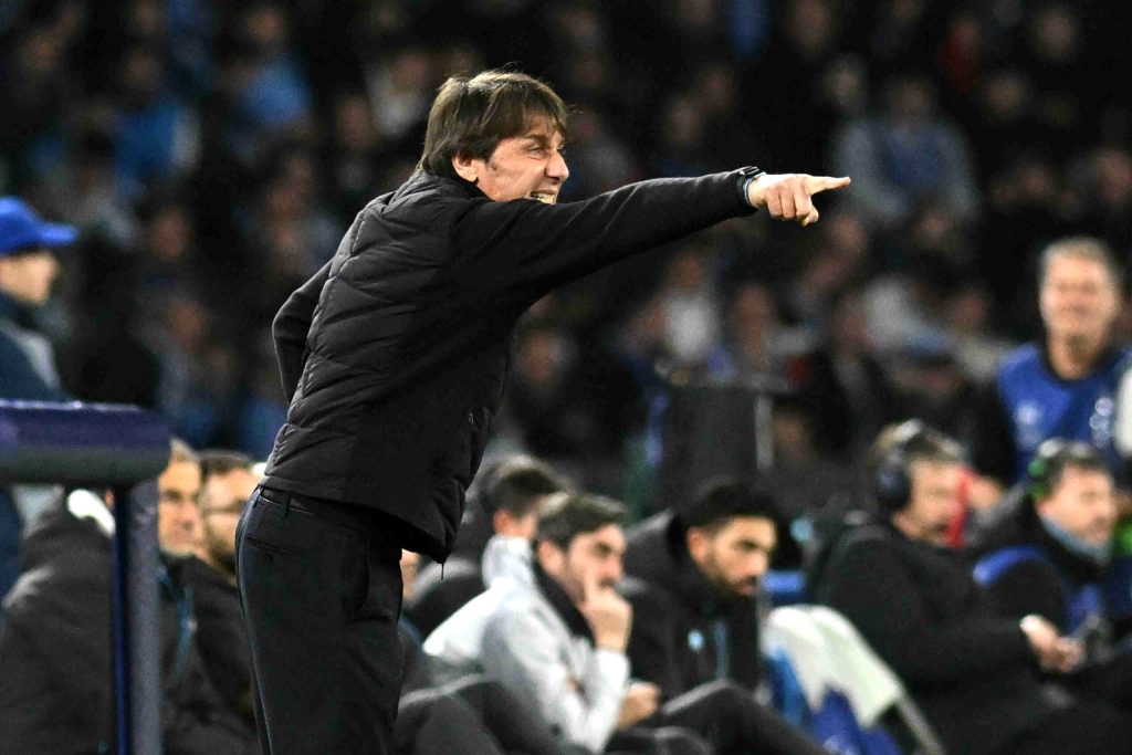 Conte părăsește Napoli: echipă fără antrenor