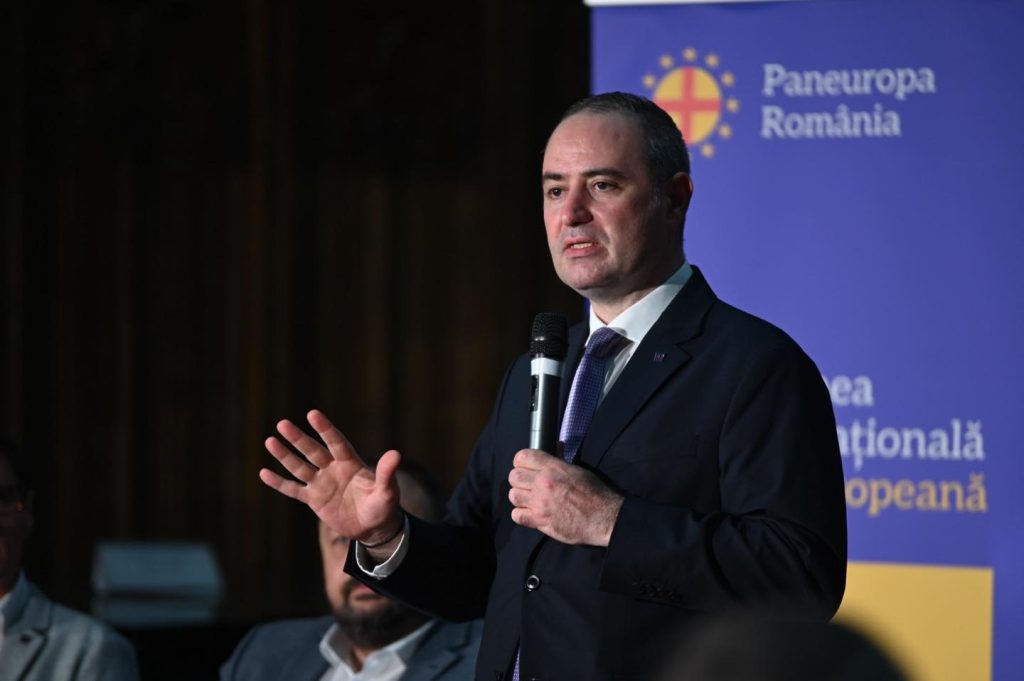 Alexandru Nazare, audiat în dosarul vaccinurilor anti-COVID ca martor