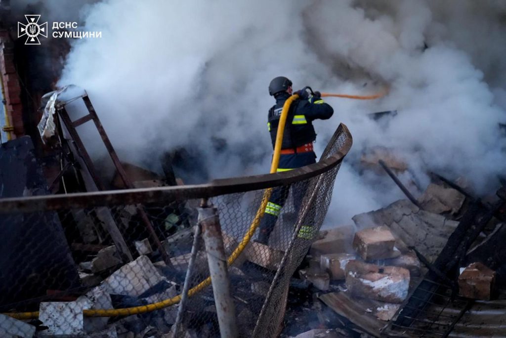Rachete rusești interceptate avariază biroul OMS din Kiev, fără victime