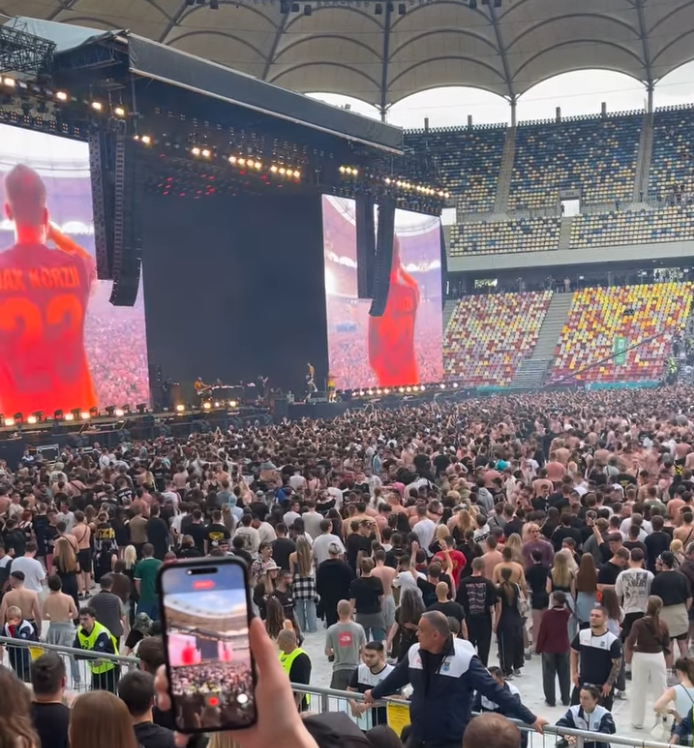 Max Korzh cântă la București: „București, București” și „Ucraina, Ucraina” pe Arena Națională