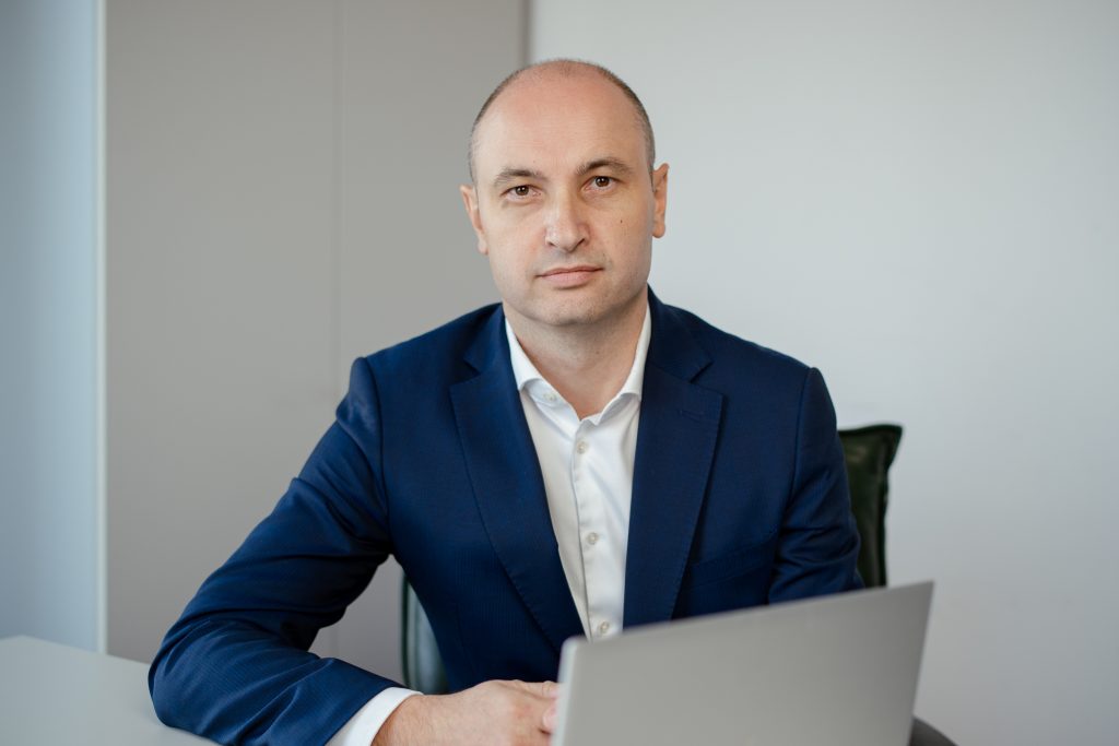 Riscurile B2B, transformate în 20 de ani: Ce urmează pentru asigurări în România?