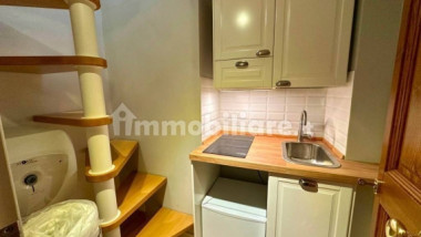 Microapartament de 10 mp, cu scară interioară, vândut cu 115.000 euro în Italia