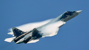 Ucraina distruge două avioane rusești de ultimă generație la 1700 km de front