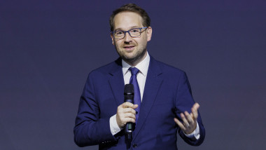 USR prezintă bilanțul a 13 zile fără PSD în Guvern prin vocea lui Dominic Fritz