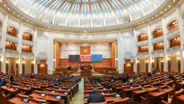 PSD se înarmează cu sprijin de la PNL și USR pentru Guvernul Tomac