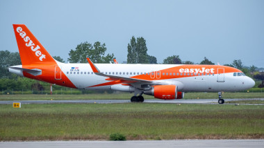 Zbor EasyJet din Egipt către UK aterizează de urgență la Roma din cauza unui bagaj suspect