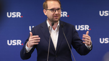 Fritz: Guvern tehnocrat, paravan pentru PSD să păstreze puterea
