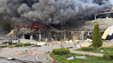 Atacuri rusești în Ucraina: 22 de morți, înainte de armistițiul propus de Zelenski