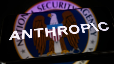 Tensiuni între Pentagon şi Anthropic: Administraţia Trump avertizează asupra riscurilor pentru armata SUA