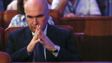 PNL susține Bolojan înaintea moțiunii: nicio alianță cu PSD după vot