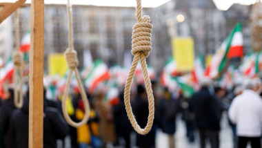 Iran: Un bărbat spânzurat în timpul protestelor antiguvernamentale
