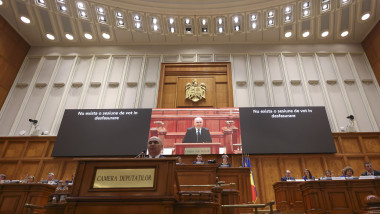 Ilie Bolojan: Moțiunea „Stingem lumina” e „nu vindem, ci mulgem noi