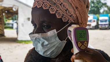 OMS: Epidemia de Ebola „profund îngrijorătoare”, măsuri fără comitet de urgență