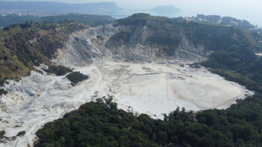 Supervulcanul european, într-o perioadă critică de tranziție, risc de erupție