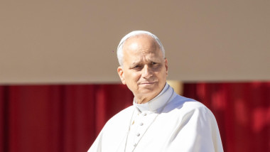 Papa Leon al XIV-lea înființează comisie Vatican pentru inteligența artificială
