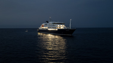 Nava de croazieră MV Hondius începe evacuarea pasagerilor în Tenerife