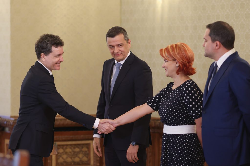 Statisticile confirmă poziția lui Bolojan împotriva Americii