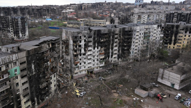 Scene apocaliptice în Rusia. Un ofițer ucrainean descrie ultimele zile ale Mariupolului” sau „Ultimele zile ale Mariupolului: Un ofițer ucrainean povestește” sau „Mariupol în flăcări: Mărturia unui ofițer ucrainean