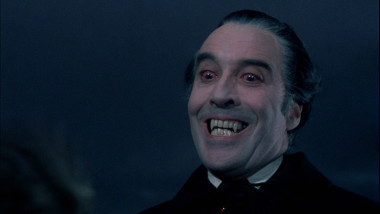 „Dracula” Revine: Scene Macabre După 70 de Ani