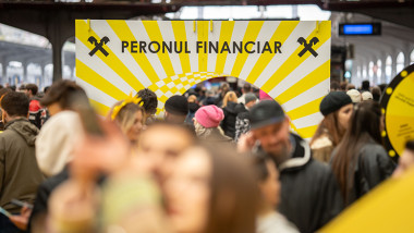 Sute de români au aflat cum să gestioneze banii la Peronul Financiar, înainte de 1 Mai