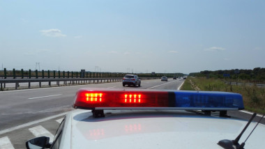 Şoferi surprinşi la peste 200 km/h pe A1, poliţiştii aplică sancţiuni drastice