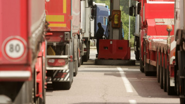 Transportatorii cer o perioadă de tranziție pentru noul sistem de taxare rutieră