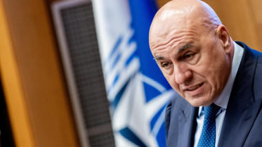 Italia trimite nave militare în Strâmtoarea Ormuz pentru securitate