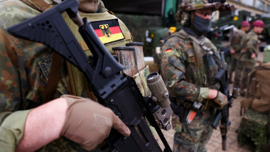 Germanii se îndoiesc de capacitatea armatei de a-i proteja (Sondaj)