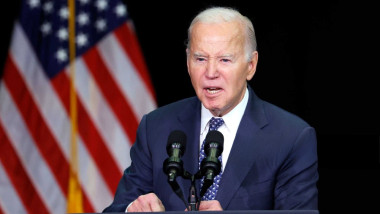 Biden se luptă să țină ascunse convorbirile cu biograful său
