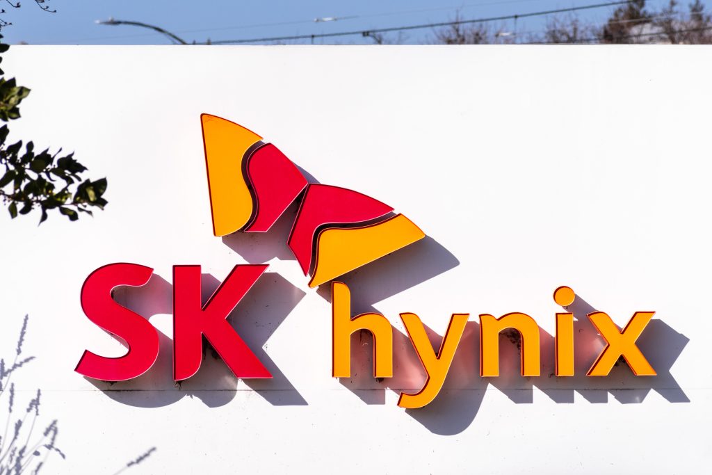 Acțiunile SK hynix explodează: +1.000% într-un an, valoare de 1.000 miliarde dolari
