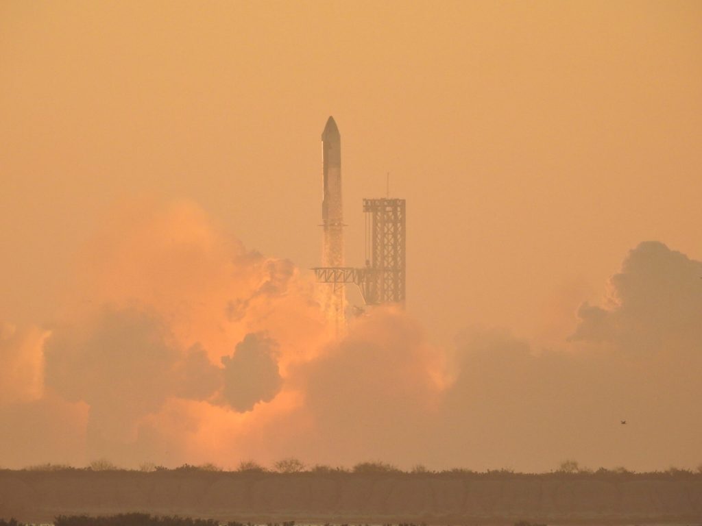 Lansarea rachetei Starship V3 de către Musk, anulată în ultimul moment