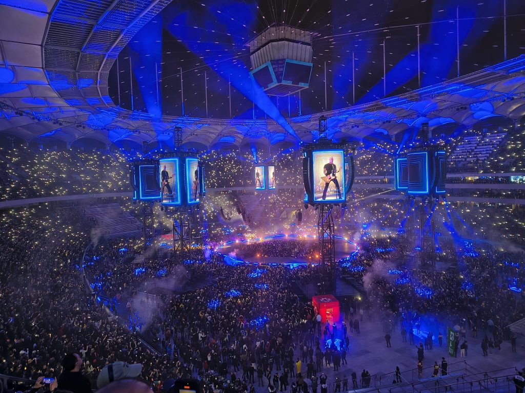 Detalii ascunse în posterul Metallica de la București: un avertisment istoric