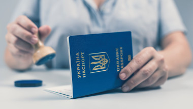 Ucraina extinde lista țărilor cu dubla cetățenie acceptată, România inclusă.