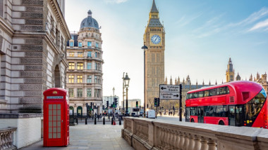 Criza din Orientul Mijlociu forțează Londra să reevaluateze sancțiunile împotriva Rusiei din cauza scumpirii carburanților
