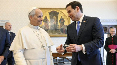 Marco Rubio, discuție constructivă cu Papa la Vatican: Ce cadouri și-au făcut schimb