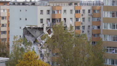 Locatarii blocului din Rahova afectat de explozie: când își pot recupera bunurile