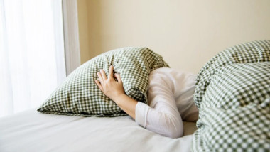 Tulburări psihice la menopauză: atacuri de panică, depresie și insomnie.