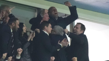 Prințul William surprinde la Villa Park! Imagini rare cu moștenitorul tronului britanic