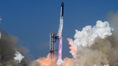 SpaceX: Racheta Starship, testată cu succes în zboruri de probă