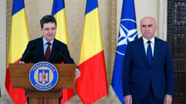 Nicușor Dan și Ilie Bolojan omagiază eroii care au făcut România modernă