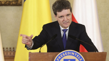 Nicușor Dan exclude anticipate și promite rezolvarea rapidă a crizei interne