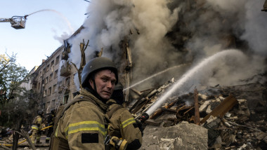 Atac devastator: Putin folosește racheta hipersonică Oreșnik, patru morți la Kiev