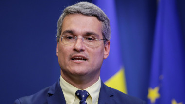 Pîslaru: locuri de muncă bine plătite, soluția împotriva sărăciei