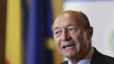 Băsescu: Anularea alegerilor e o afacere Dâmbovițeană, PSD să nu mintă