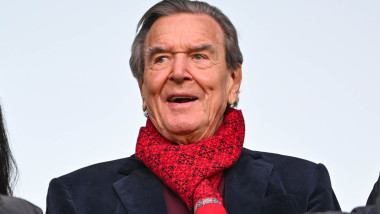 Kaja Kallas respinge rolul lui Gerhard Schröder în negocierile Rusia-Ucraina