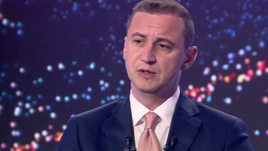 Simonis: România, captivă într-un singur om. PSD vrea premier liberal până la rocadă