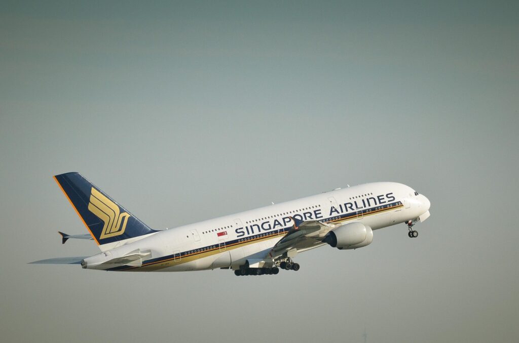 Emiratele Arabe Unite reimpută restricții de zbor la 24 de ore după optimismul din Dubai